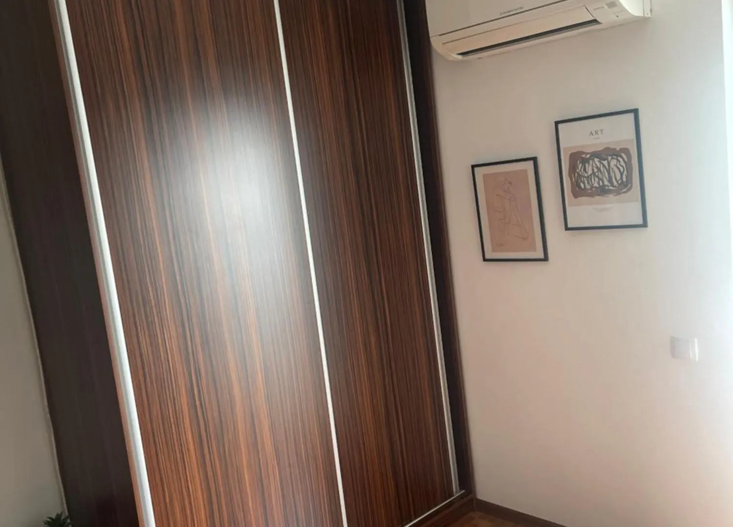 Garsoniera Relax Drumul Taberei Bucharest Apartment